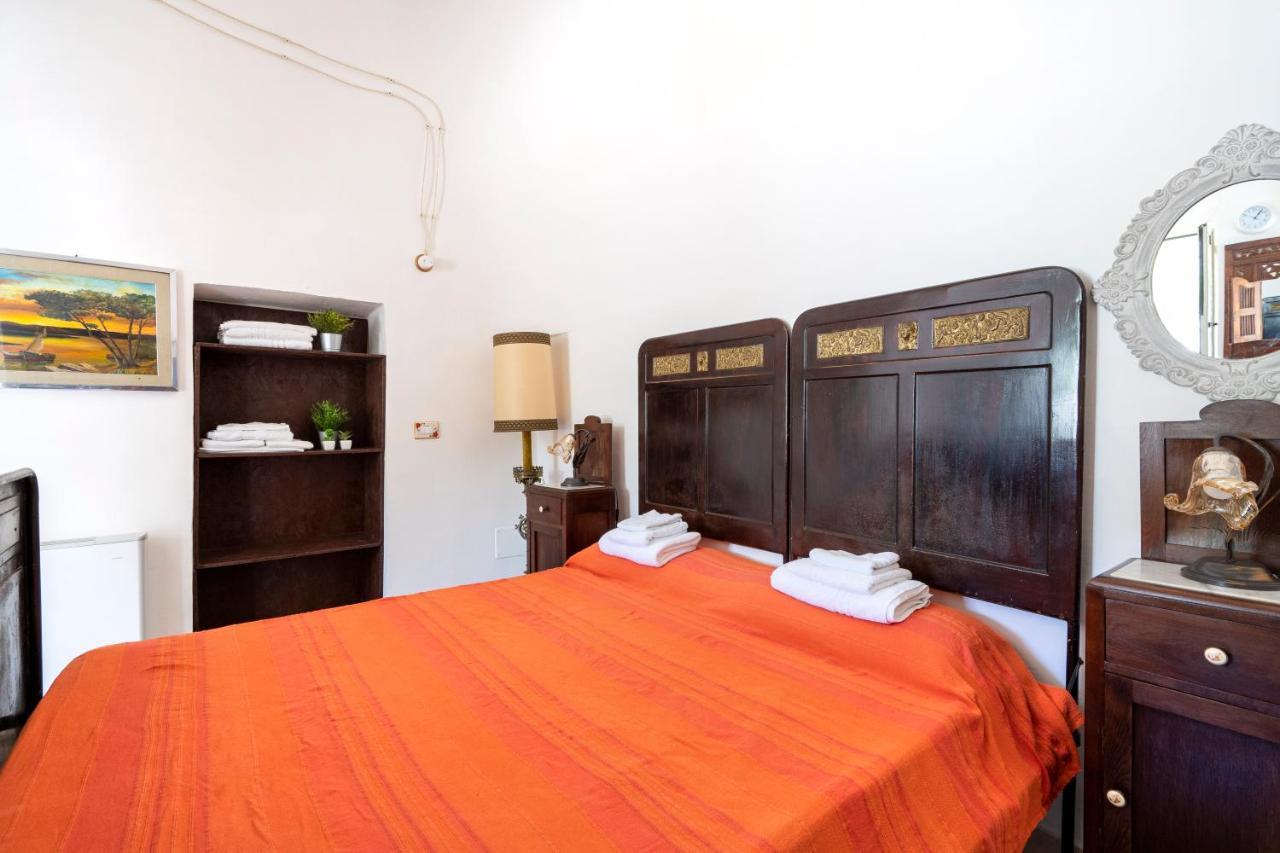 Trulli Dimora Palmisano Apartment โลโกโรตอนโด ภายนอก รูปภาพ